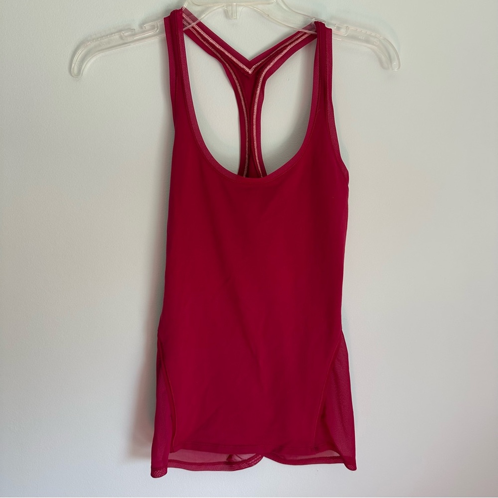 Lululemon Pink berry Raspberry cool RacerBack Athletic Tank top Mesh ruched back